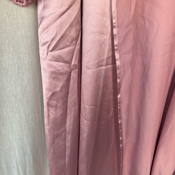 Elegant Pink Women's Tunic - Picture 3 of 5